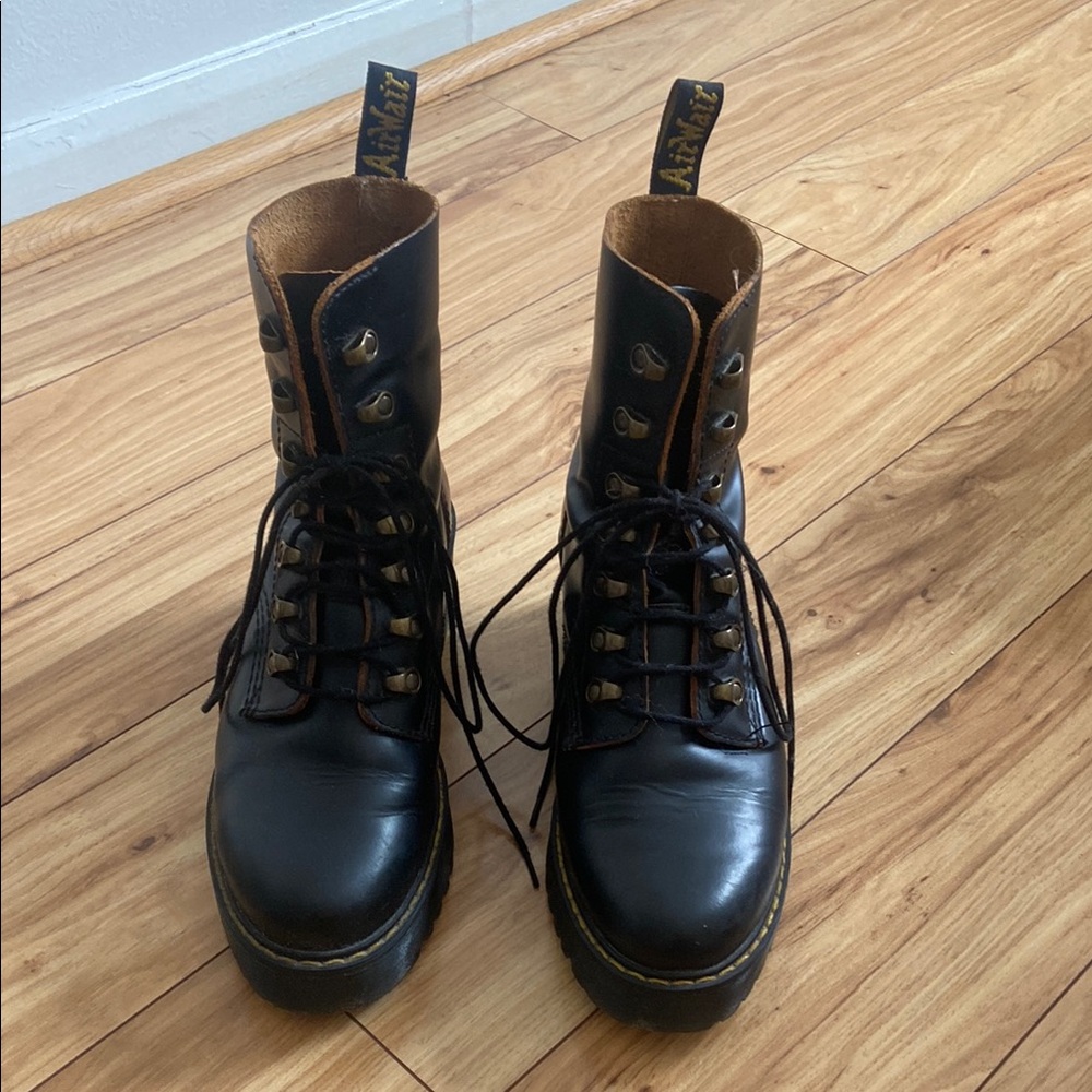 Dr. Martens Black Leather Boots Classic Lace-Up Design